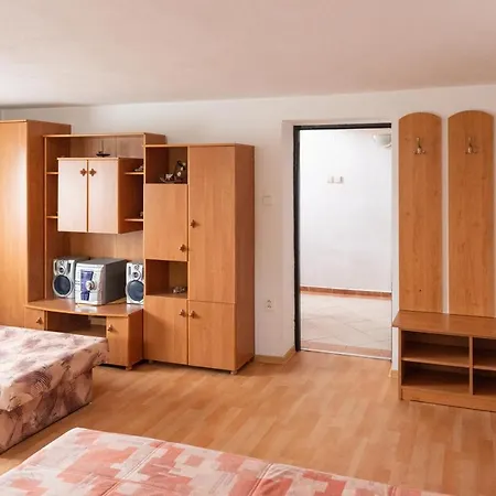 - Pod Orechom Apartamento *